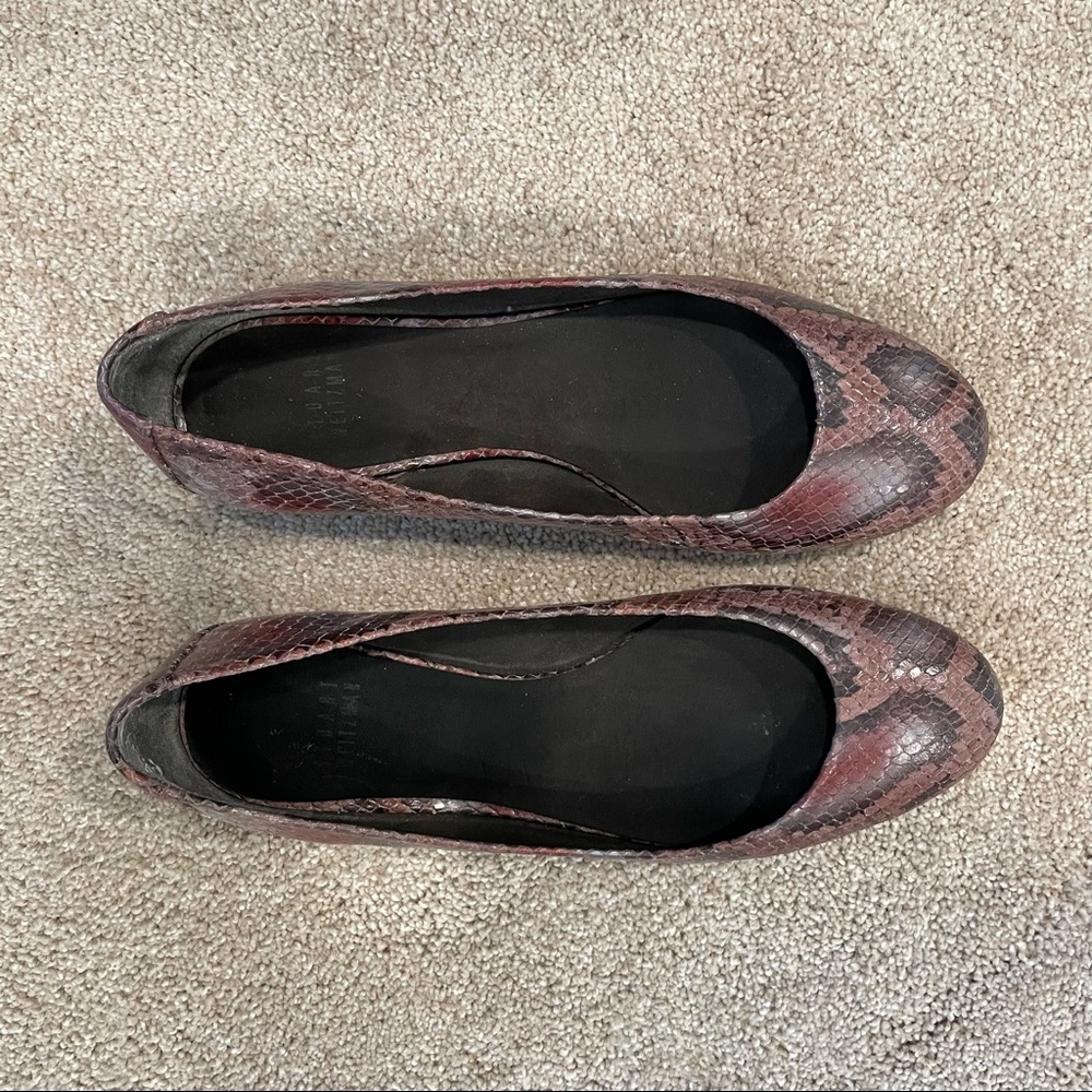 Stuart Weitzman pink snakeskin flats. Pre-owned but in excellent condition.